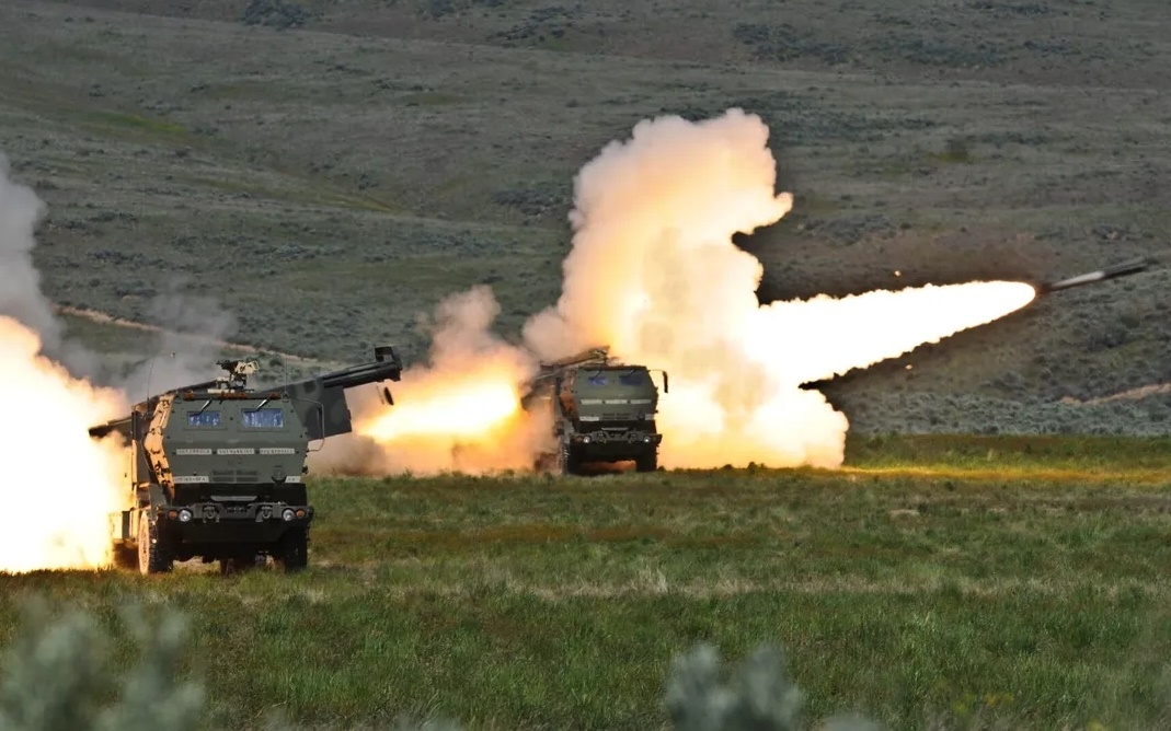 Nga có cách khắc chế vũ khí tầm xa của Ukraine, cuộc chiến sẽ kéo dài